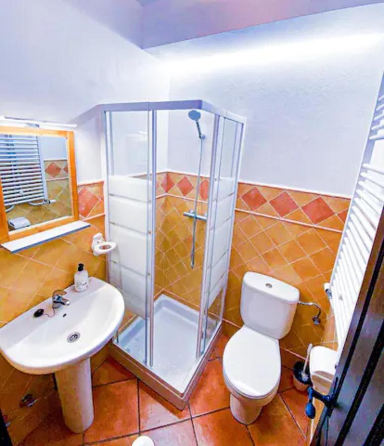 Grazalema - Casita La Calma - Incredible Views, Clima Frio-Calor, Wifi & Private Parking Optional Villa Ngoại thất bức ảnh